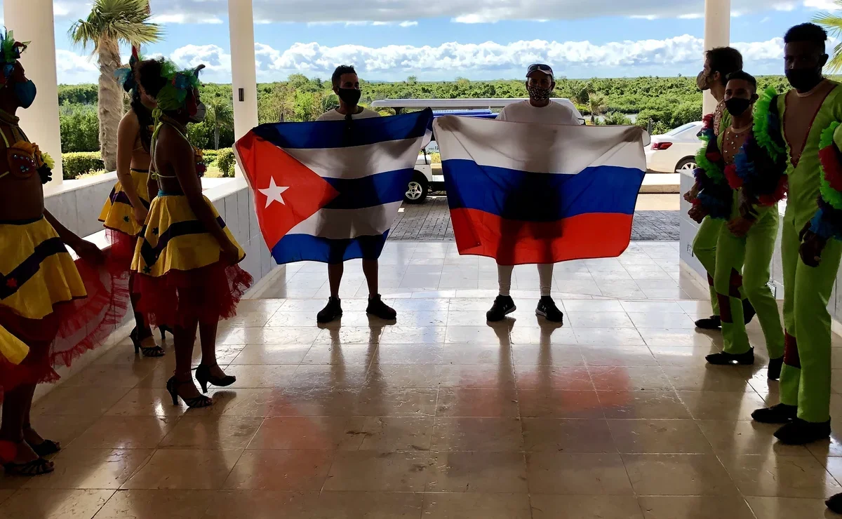 Россия вошла в пятерку по числу туристов, посетивших Кубу в первые пять месяцев 2024 г