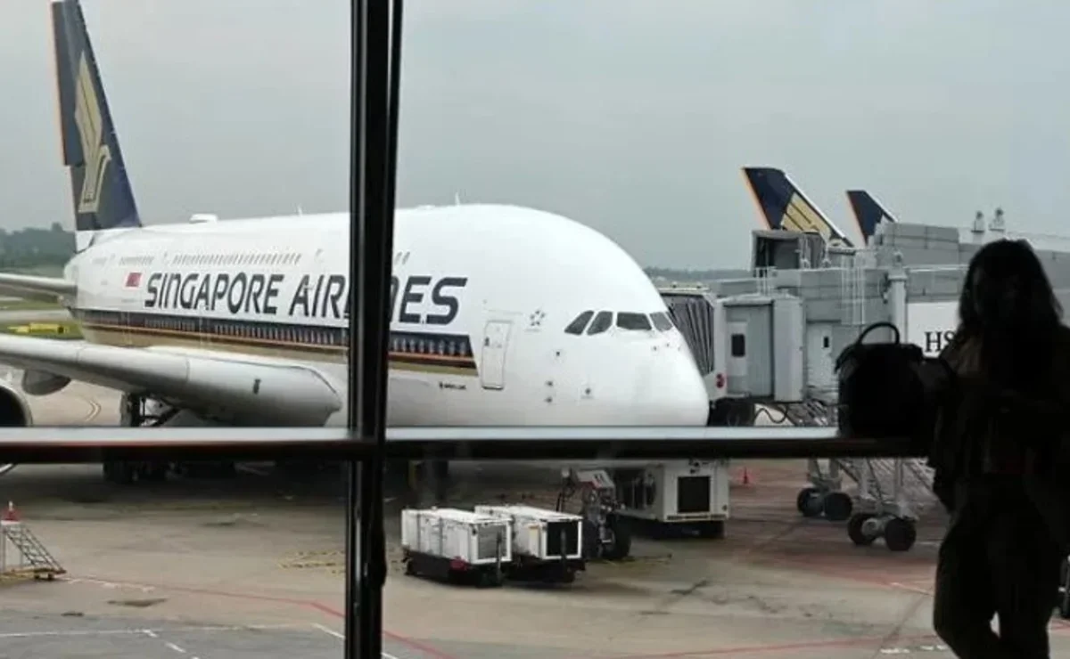 Сингапур самолет. Сингапур перелет. Сингапур Эйрлайнс Москва. Singapore Airlines прекратил полеты в Россию.