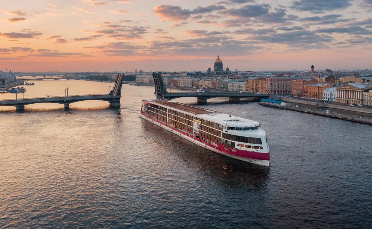 В Санкт-Петербурге стартует круизная навигация компании «ВодоходЪ» |  Ассоциация Туроператоров