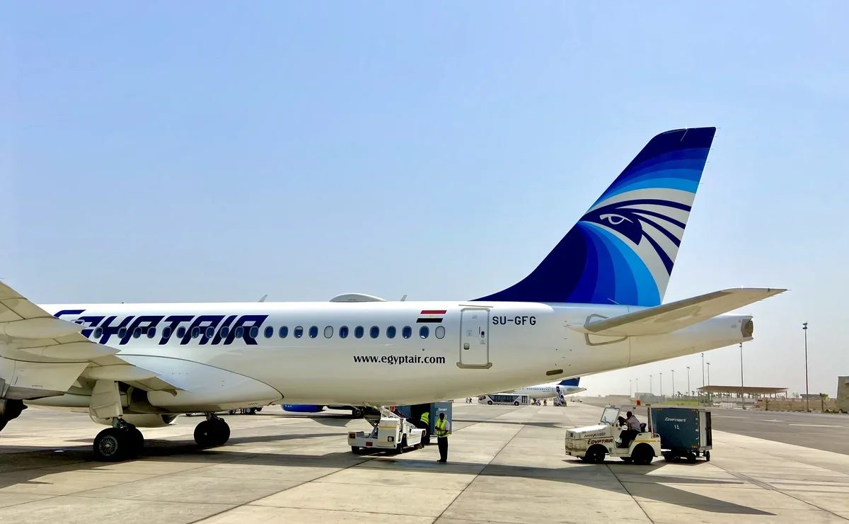 Самолет EGYPTAIR. Египет Эйр. Egypt Air расцветка.